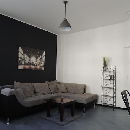 Zentrales Apartment In เกลเซนเคียร์เคน ภายนอก รูปภาพ