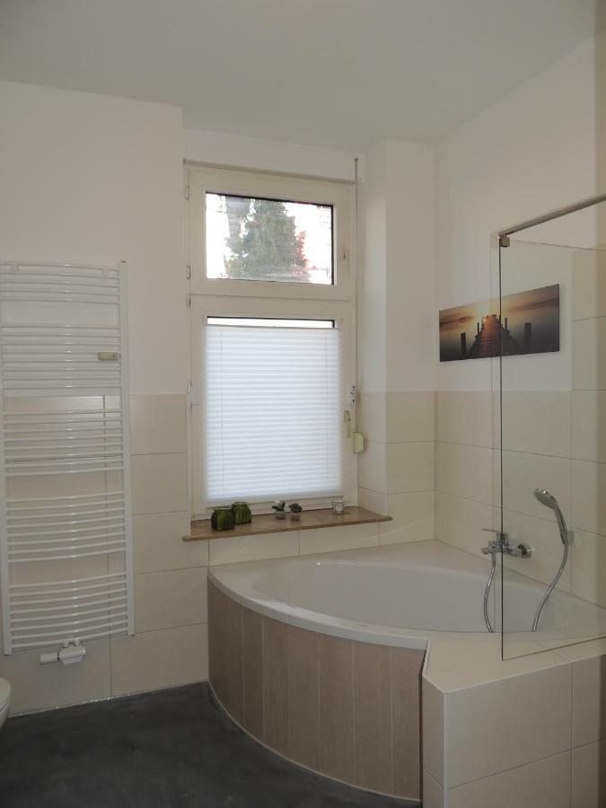 Zentrales Apartment In เกลเซนเคียร์เคน ภายนอก รูปภาพ