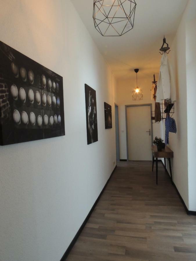 Zentrales Apartment In เกลเซนเคียร์เคน ภายนอก รูปภาพ